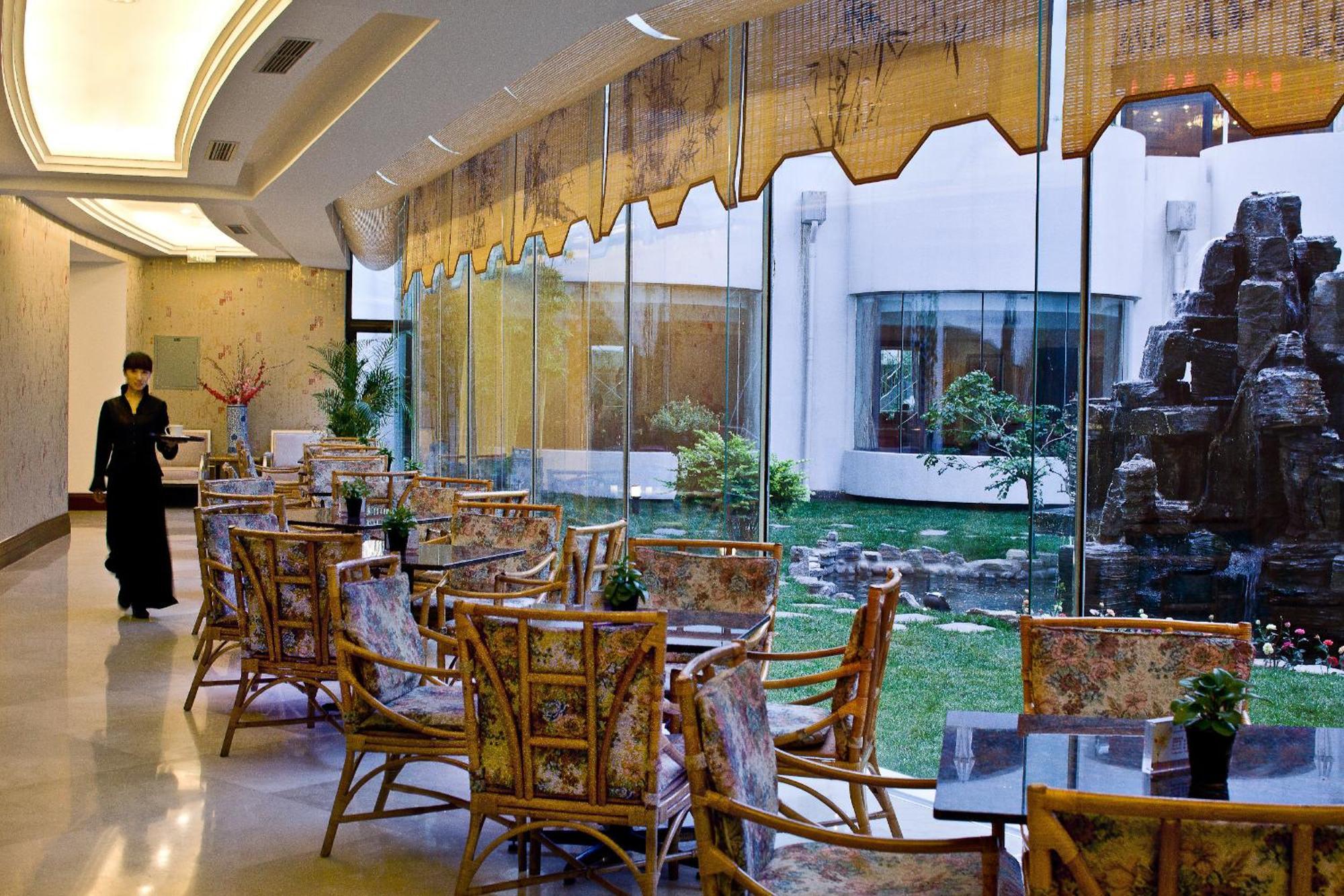 Beijing International Hotel Eksteriør billede